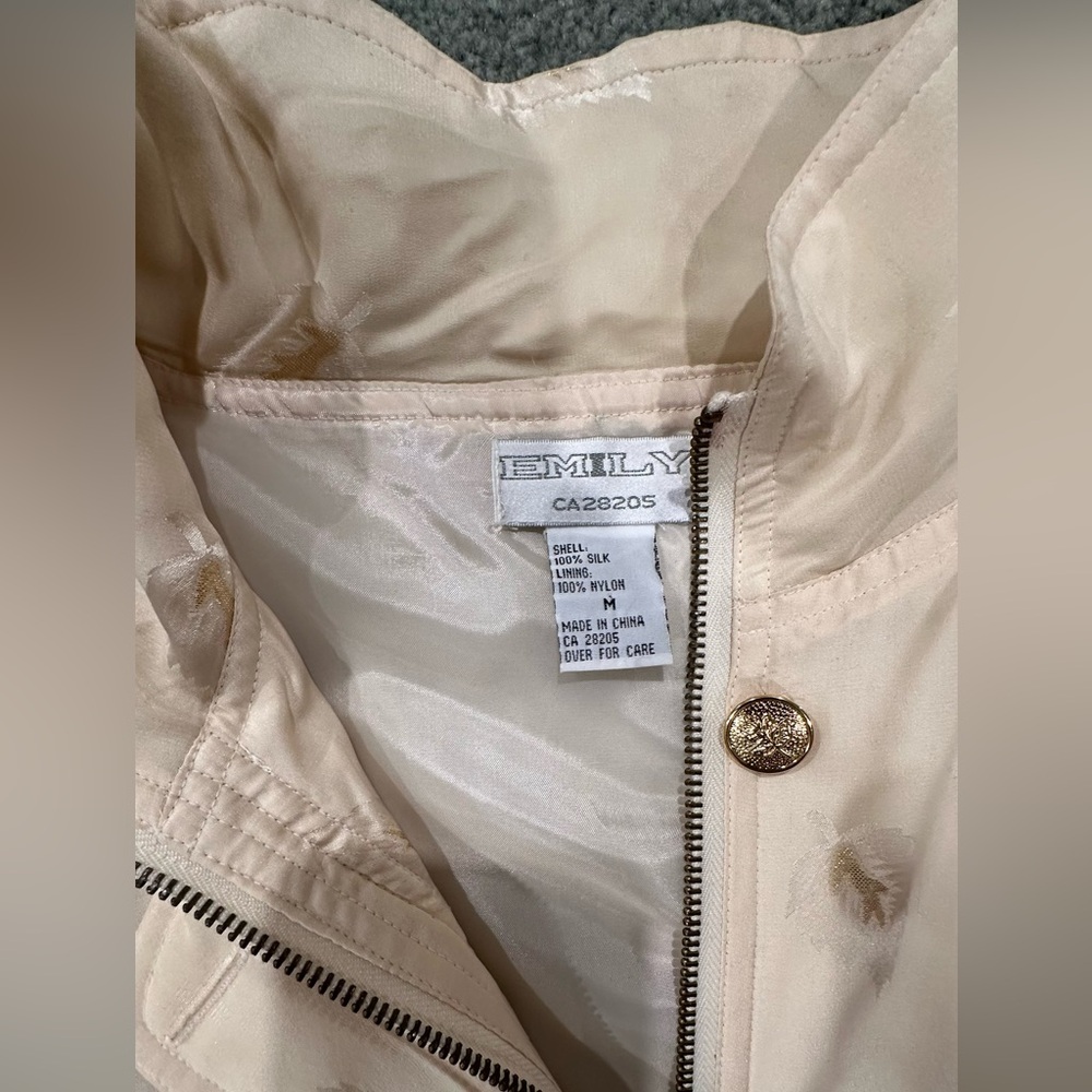 100 % silk Cream Jacket bomber. - Picture 4 of 6